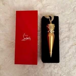 Christian Louboutin Rouge Lipstick Velvet Matte - Burning Babe 415M